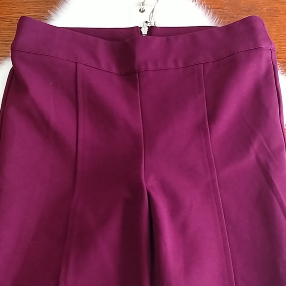 Have knit skinnies. Size S - Picture 4 of 6